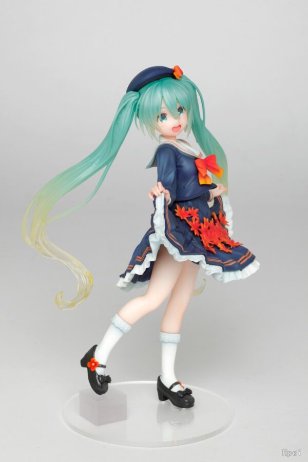 Hatsune Miku 3rd Season Autumn Ver. 18cm Figure Figur - Image 4