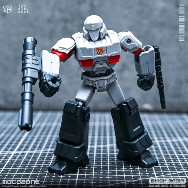 Blokees Transformers Galaxy Version 05 One Megatron Buildable Model Kit Action Figure In Box - Image 3