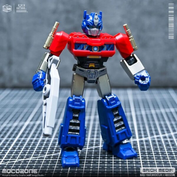 Blokees Transformers Galaxy Version 05 One Optimus Prime Buildable Model Kit Action Figure In Box - Image 3